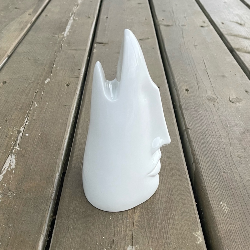 Jonathan Adler Muse Schnoz Eyeglasses Holder Glasses Holder - Picture 6 of 11